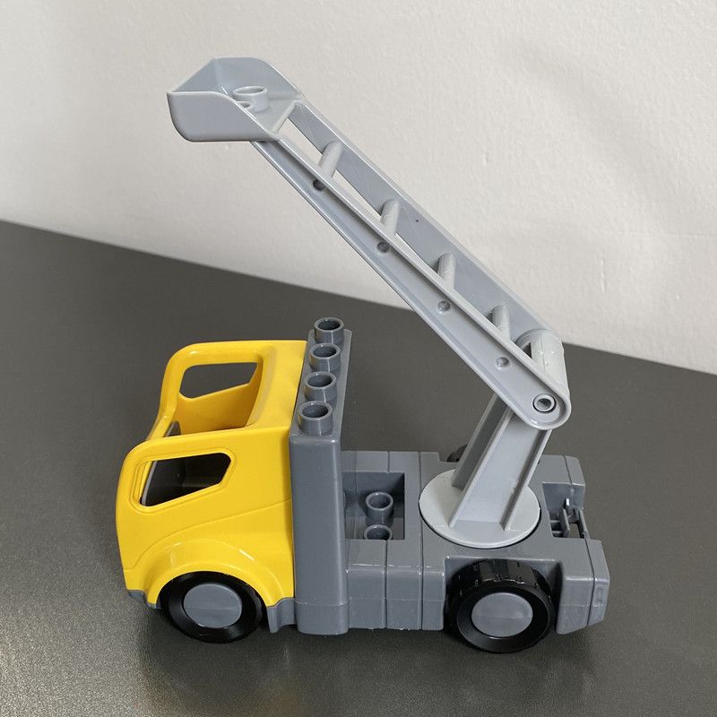 Hongyuan sheng Building Blocks Bus Vehicle Fire Truck [Yellow]]