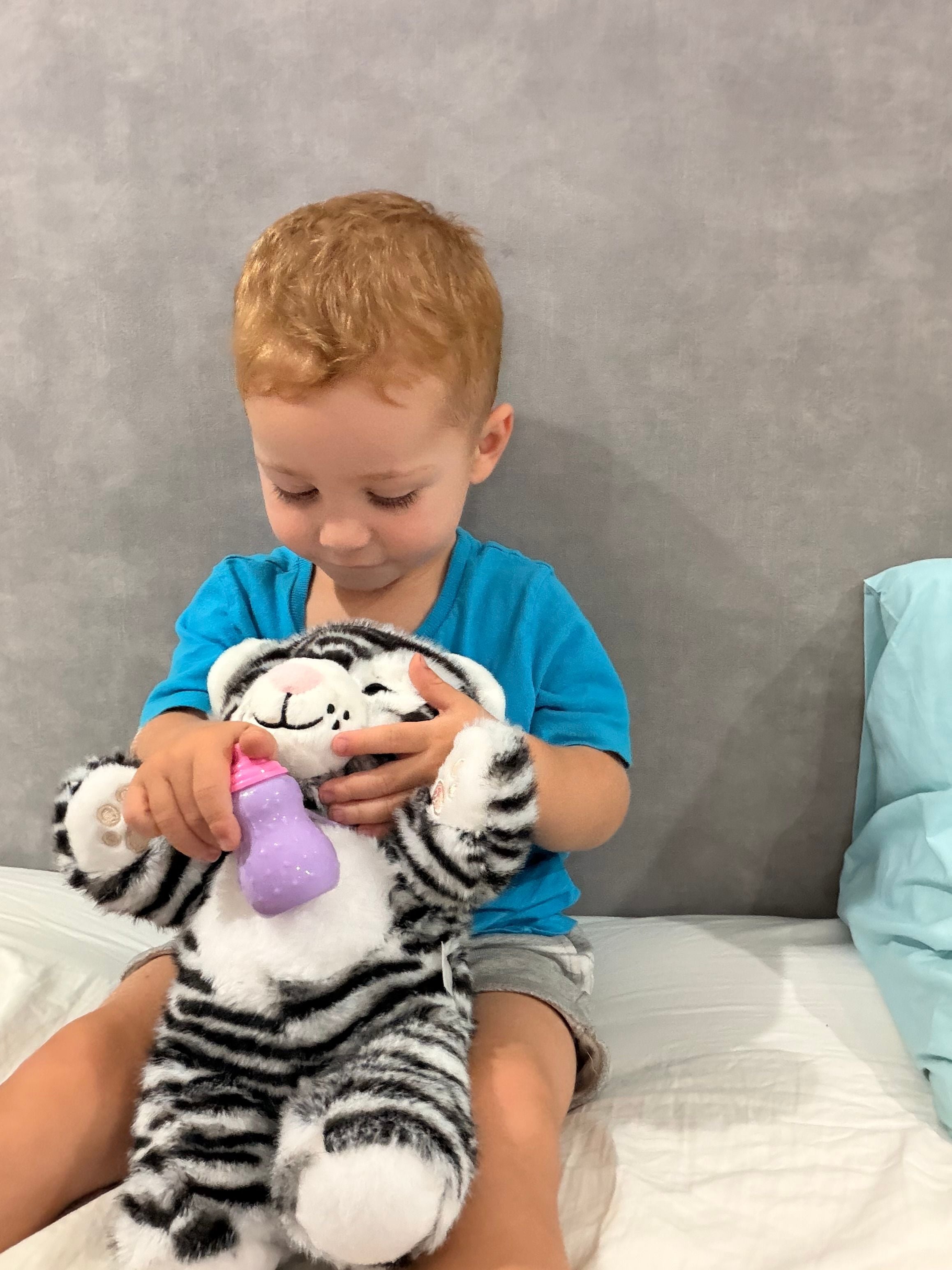 Interactive Tiger - Plush Feeding & Sleeping Simulation Toy